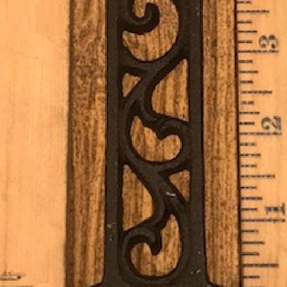 Cast Iron Letter "E" 4 5/8"tall Ornate Raw Cast Iron Ready to Paint 0184-0557-E - Picture 10 of 13